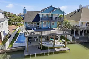918 Short Reach Dr, Tiki Island, TX 77554 - Photo 37