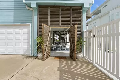 918 Short Reach Drive, Tiki Island, TX 77554 - Photo 5