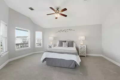 918 Short Reach Drive, Tiki Island, TX 77554 - Photo 31