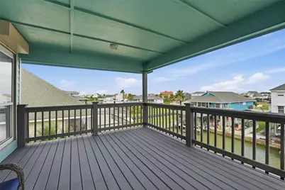 918 Short Reach Drive, Tiki Island, TX 77554 - Photo 33