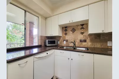 6443 Bayou Glen Road, Houston, TX 77057 - Photo 9