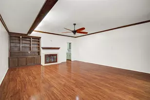 4127 Meyerwood Dr, Houston, TX 77025 - Photo 15