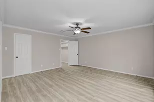 4127 Meyerwood Dr, Houston, TX 77025 - Photo 27