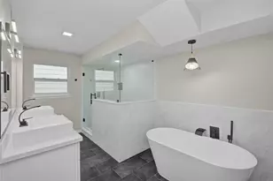 4127 Meyerwood Dr, Houston, TX 77025 - Photo 29