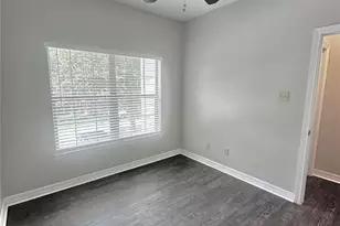 309 Woodland Hills Dr, Conroe, TX 77303 - Photo 11