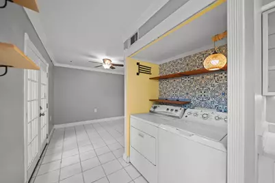 4040 San Felipe Street #106, Houston, TX 77027 - Photo 11