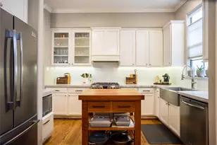 1611 McDonald St, Houston, TX 77007 - Photo 5