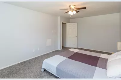 44 S Waxberry Road, The Woodlands, TX 77381 - Photo 9