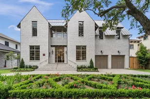 4106 Aberdeen Way, Houston, TX 77025 - Photo 1