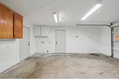 1409 S 3rd Street, Conroe, TX 77301 - Photo 21