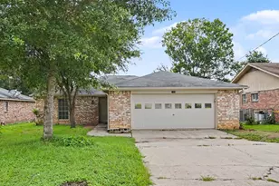 1409 S 3rd St, Conroe, TX 77301 - Photo 1