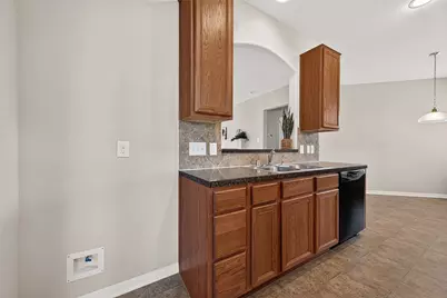 14514 Royal Mountain Drive, Houston, TX 77090 - Photo 17