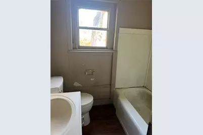 5325 Longmeadow Street, Houston, TX 77033 - Photo 19