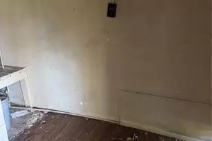 5325 Longmeadow St, Houston, TX 77033 - Photo 23