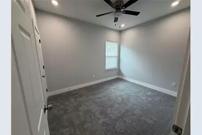 1300 Edison Avenue, Baytown, TX 77520 - Photo 25