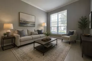 8519 Babbling Brook Ct, Sugar Land, TX 77479 - Photo 5