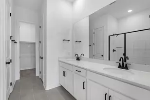 30922 Newcomb Lndg Ln, Waller, TX 77484 - Photo 11
