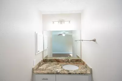 17511 Heritage Cove Drive, Webster, TX 77598 - Photo 23