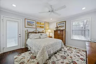 8611 Ferris Dr, Houston, TX 77096 - Photo 23