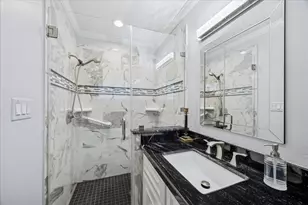 8611 Ferris Dr, Houston, TX 77096 - Photo 21