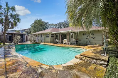 8611 Ferris Drive, Houston, TX 77096 - Photo 31