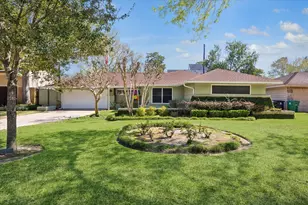 8611 Ferris Dr, Houston, TX 77096 - Photo 3