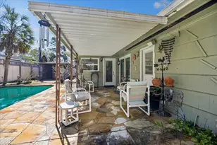 8611 Ferris Dr, Houston, TX 77096 - Photo 27
