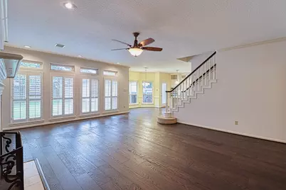 4415 Grand Cayman Drive, Sugar Land, TX 77479 - Photo 9