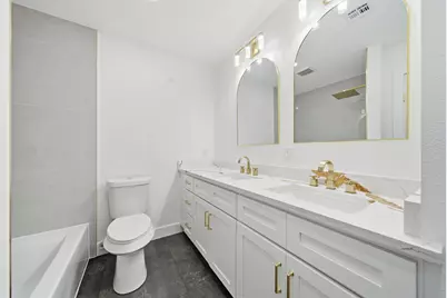 18646 Martinique Drive, Houston, TX 77058 - Photo 33