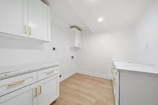 18646 Martinique Dr, Houston, TX 77058 - Photo 39