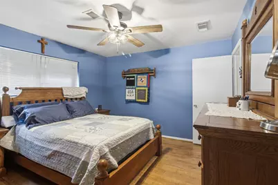 321 Chestnut Street, Lake Jackson, TX 77566 - Photo 13