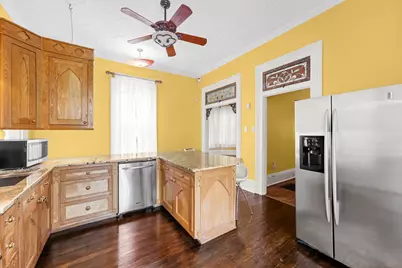 1301 Broadway Street, Galveston, TX 77550 - Photo 15