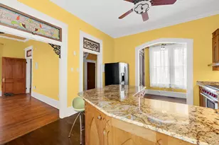 1301 Broadway St, Galveston, TX 77550 - Photo 11