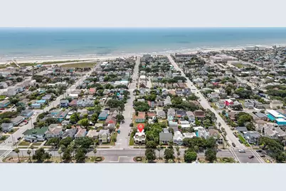 1301 Broadway Street, Galveston, TX 77550 - Photo 45