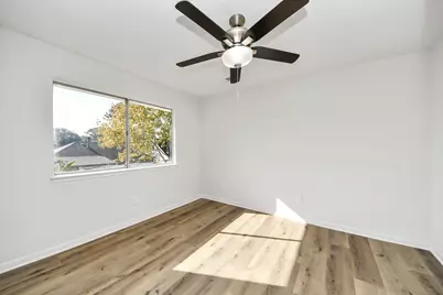 6511 Bayou Crest Drive, Houston, TX 77088 - Photo 27