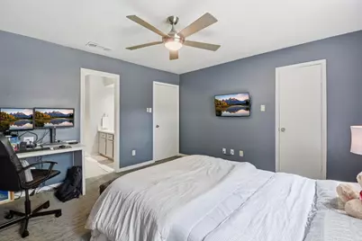 1011 Fountain View Drive, Houston, TX 77057 - Photo 17