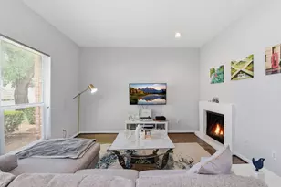 1011 Fountain View Dr, Houston, TX 77057 - Photo 11