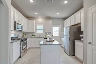 31322 Spotted Saddle Hollow Ln, Fulshear, TX 77441 - Photo 7