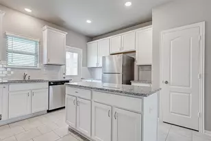 31322 Spotted Saddle Hollow Ln, Fulshear, TX 77441 - Photo 11