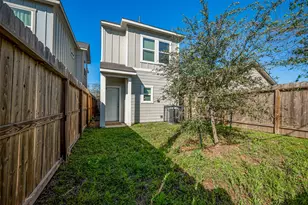 3540 Rebecca St, Houston, TX 77021 - Photo 31