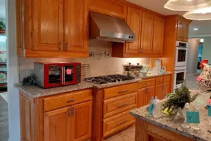 1231 County Rd 201A, Angleton, TX 77515 - Photo 19