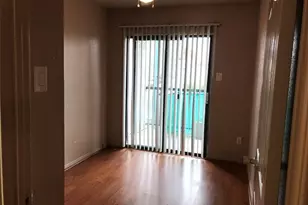 2826 S Bartell Dr, Houston, TX 77054 - Photo 3