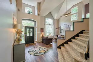 37 Pinepath Pl, The Woodlands, TX 77381 - Photo 9