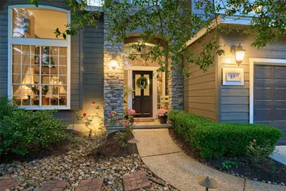 37 Pinepath Place, The Woodlands, TX 77381 - Photo 3