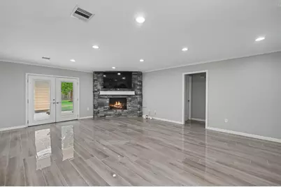 15038 Rose Valley Drive, Houston, TX 77070 - Photo 9