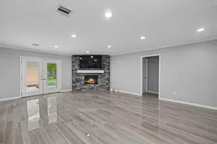 15038 Rose Valley Dr, Houston, TX 77070 - Photo 9