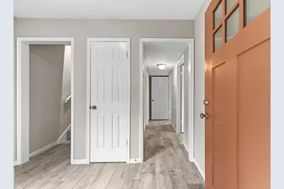 130 April Point Drive N, Conroe, TX 77356 - Photo 5