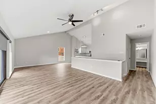 130 April Point Dr N, Conroe, TX 77356 - Photo 21