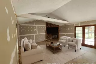 422 Texla Rd, Vidor, TX 77662 - Photo 3