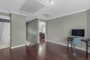 8906 Intervale St, Houston, TX 77075 - Photo 15